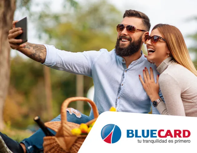 Cupón de descuento de 10% en seguro de viajes con Bluecard
